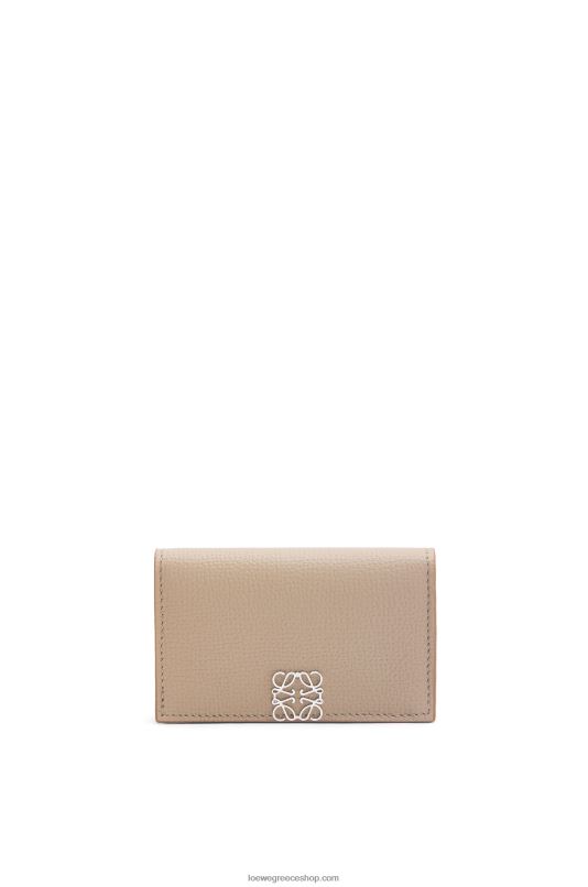 Loewe γυναίκες κάτοχος επαγγελματικής κάρτας αναγράμματος από δέρμα μοσχαριού με βότσαλο RZR0J1351 άμμος