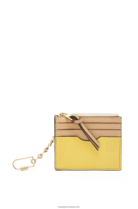 Loewe γυναίκες τετράγωνη κάρτα από δέρμα μοσχαριού με μαλακό κόκκο με αλυσίδα RZR0J1378 βούτυρο/παλό λεμόνι
