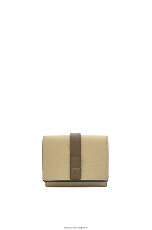 Loewe γυναίκες τρίπτυχο πορτοφόλι από δέρμα μοσχαριού με απαλούς κόκκους RZR0J1209 φασκόμηλο πράσινο/σκούρο χακί πράσινο