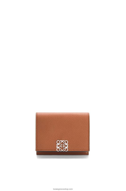 Loewe γυναίκες αναγραμματισμένο πορτοφόλι τρίπτυχο από δέρμα μοσχαριού με βότσαλο RZR0J1230 βυρσοδέψω
