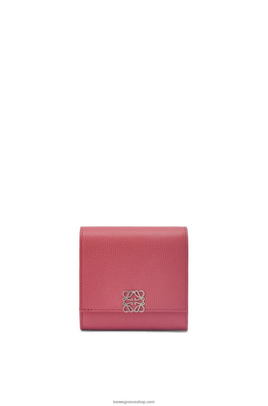 Loewe γυναίκες πορτοφόλι αναγραμματισμένο με πτερύγιο από δέρμα μοσχαριού με βότσαλο RZR0J1239 Plumrose
