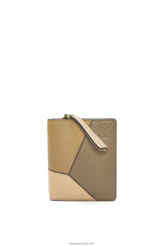 Loewe γυναίκες παζλ συμπαγές πορτοφόλι με φερμουάρ σε κλασικό δέρμα μοσχαριού RZR0J1259 πηλός πράσινος/βούτυρο