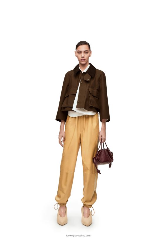 Loewe γυναίκες ελαστικό παντελόνι σε χάρτινη νάπα RZR0J1115 άμμος/βούτυρο
