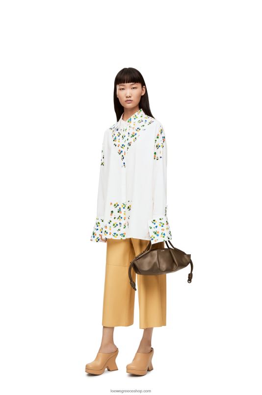 Loewe γυναίκες cropped παντελόνι σε νάπα RZR0J1113 άμμος/βούτυρο