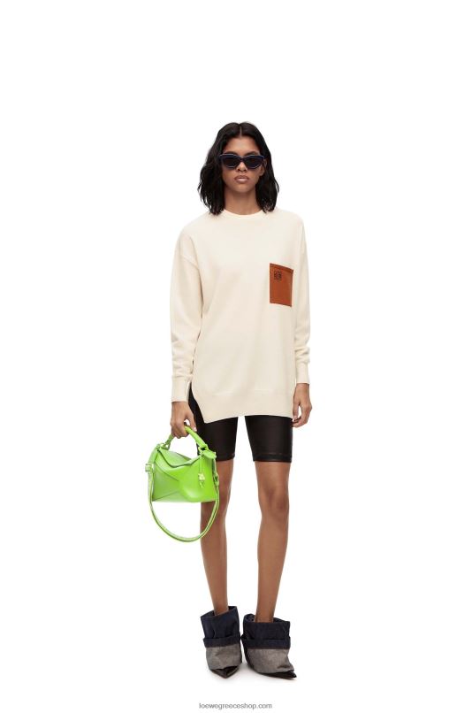Loewe γυναίκες μάλλινο πουλόβερ τσέπης anagram RZR0J1017 εκρού/καφέ