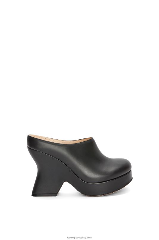Loewe γυναίκες terra wedge clog σε δέρμα μοσχαριού RZR0J743 μαύρος