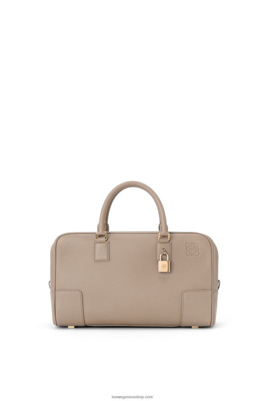 Loewe γυναίκες Σακούλα amazona 28 από δέρμα μοσχαριού με απαλούς κόκκους RZR0J153 άμμος