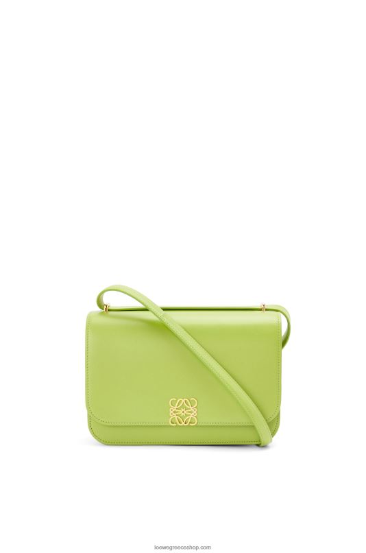 Loewe γυναίκες τσάντα goya σε μεταξωτό δέρμα μοσχαριού RZR0J509 πράσινα φασόλια