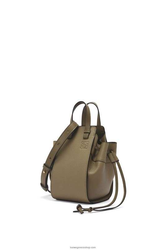 Loewe γυναίκες Μίνι κορδόνι περίσφιξης αιώρας από δέρμα μοσχαριού με απαλούς κόκκους RZR0J241 δάφνη πράσινο