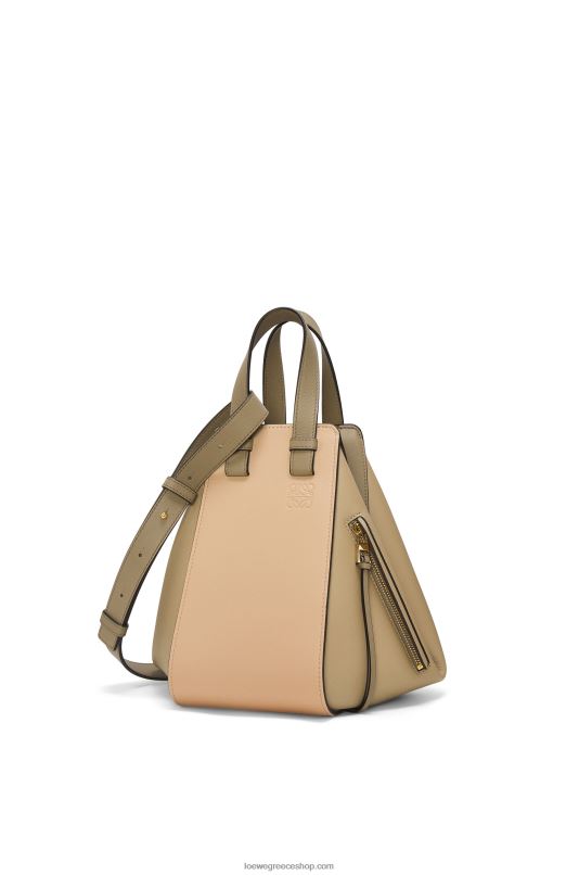 Loewe γυναίκες μικρή τσάντα αιώρα σε κλασικό δέρμα μοσχαριού RZR0J440 πηλός πράσινος/σκονισμένος μπεζ