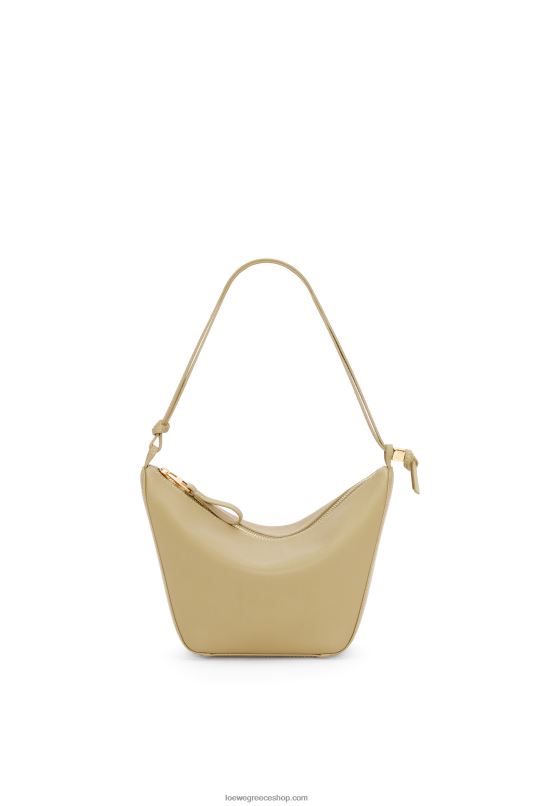 Loewe γυναίκες μίνι αιώρα hobo bag σε κλασικό δέρμα μοσχαριού RZR0J325 πηλός πράσινος