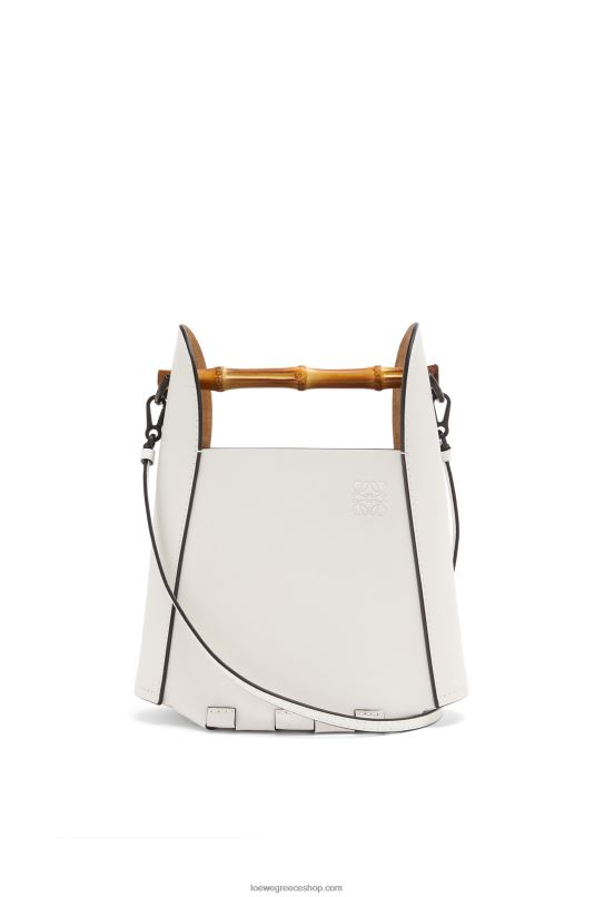Loewe γυναίκες μπαμπού bucket bag σε δέρμα μοσχαριού RZR0J178 απαλό λευκό