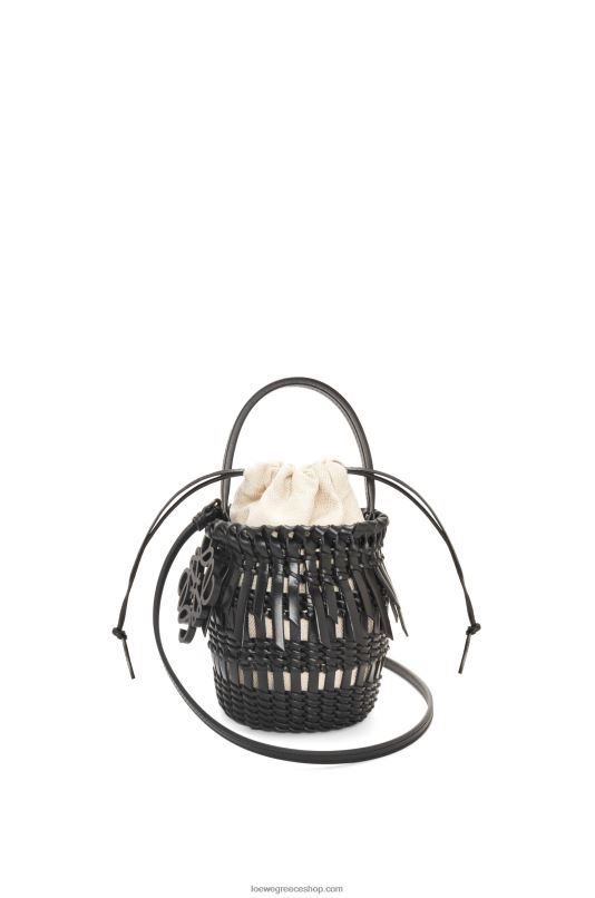 Loewe γυναίκες μικρό κρόσσι bucket bag σε δέρμα μοσχαριού RZR0J88 μαύρος