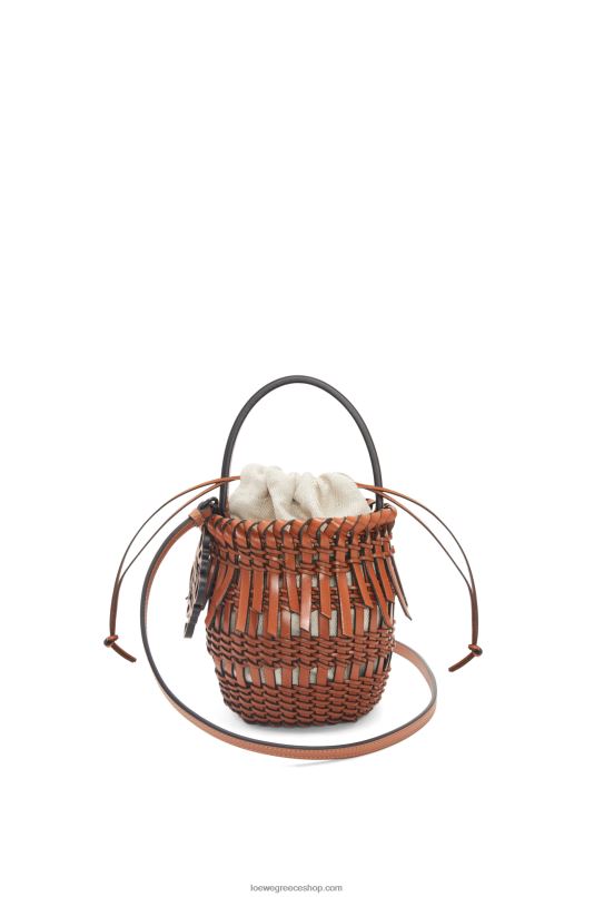 Loewe γυναίκες μικρό κρόσσι bucket bag σε δέρμα μοσχαριού RZR0J89 βυρσοδέψω