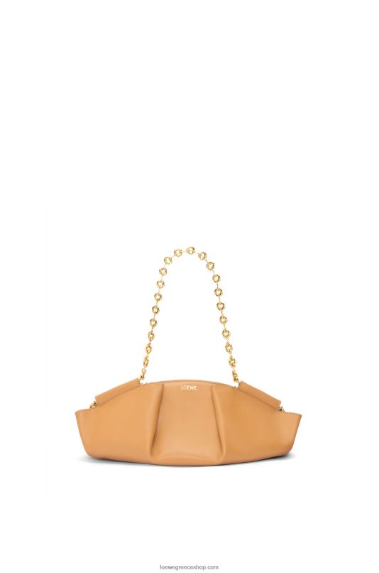 Loewe γυναίκες μικρή τσάντα paseo σε γυαλιστερή νάπα δέρμα μοσχαριού με αλυσίδα RZR0J421 ζεστή έρημος