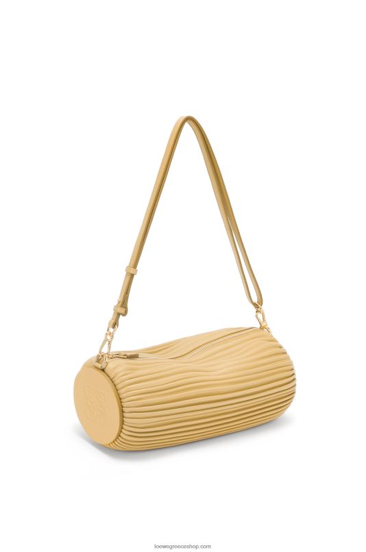 Loewe γυναίκες πουγκί βραχιόλι σε πλισέ νάπα RZR0J375 σκούρο βούτυρο