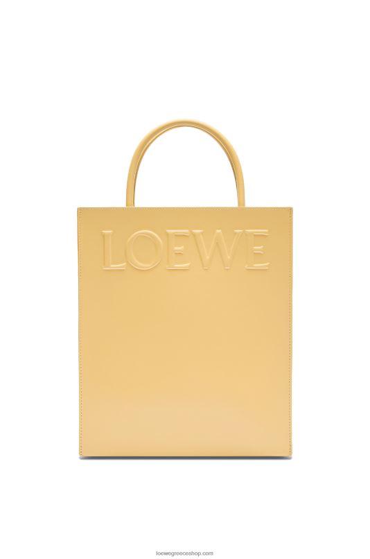 Loewe γυναίκες standard tote a4 σε κομψό δέρμα μόσχου RZR0J120 σκούρο βούτυρο