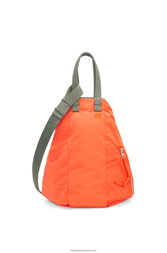 Loewe γυναίκες αιώρα tote αναστρέψιμη τσάντα σε νάιλον RZR0J446 vintage χακί